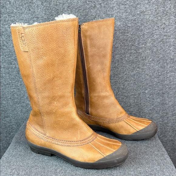 UGG All Leather Shearling Waterproof Women's Boots Chestnut 8.5 - Picture 2 of 16